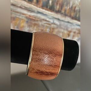🔥3/$30🔥 Brown Textured Bangle Bracelet